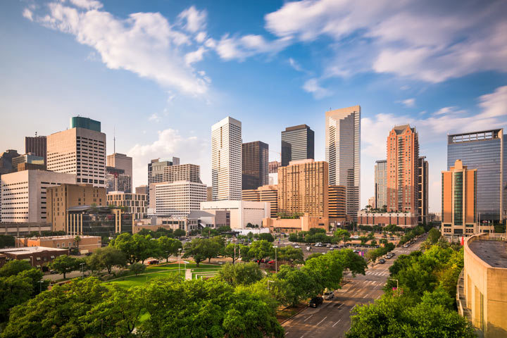 houston-skyline_720x480 Image